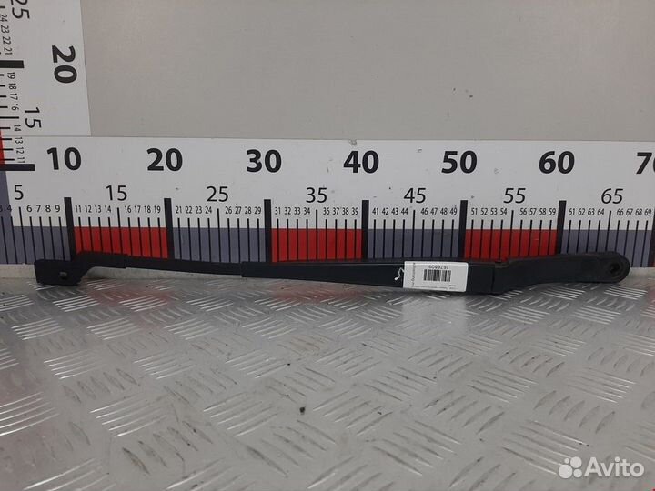 Щеткодержатель (поводок стеклоочистителя, дворник)