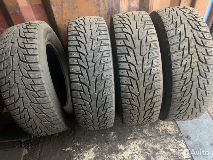 Hankook I'Pike RW11 215/65 R16 98