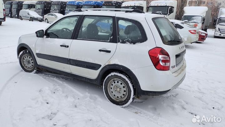 ВАЗ Granta Cross 1.6 МТ, 2023, 42 130 км
