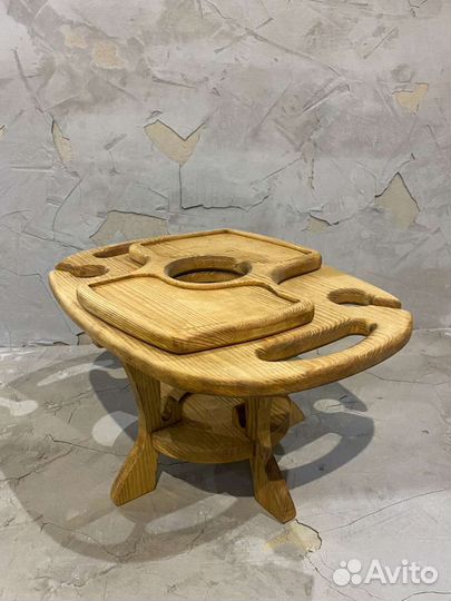 Винный столик с менажницей на два бокала / Винница