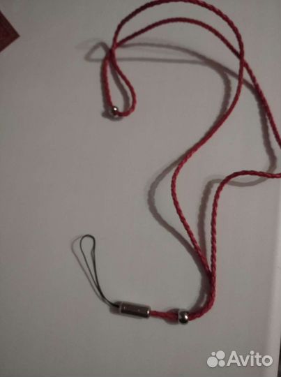Шнур для бейджа
