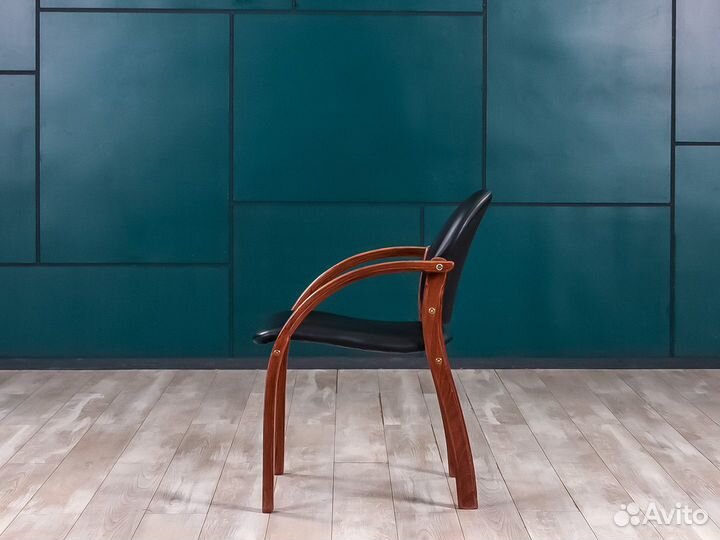 Кресло для переговорной