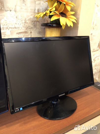 Монитор самсунг