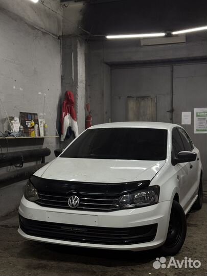 Volkswagen Polo 1.6 МТ, 2015, 555 555 км