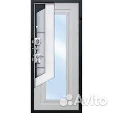 Металлическая дверь новая