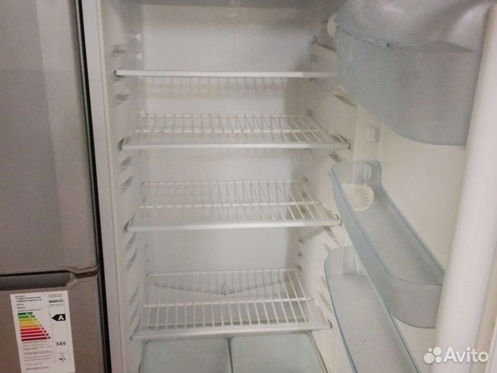 Холодильник бу indesit