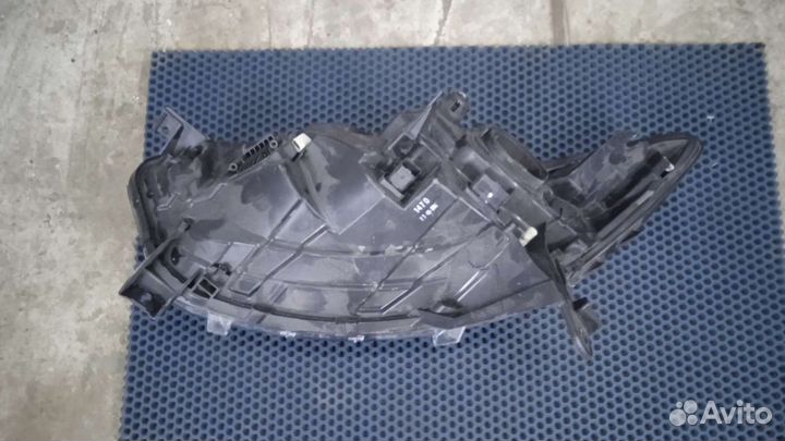 Фара правая Renault Kaptur