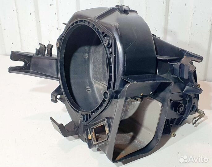 Корпус моторчика печки Hyundai Galloper I