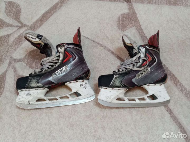 Хоккейные коньки bauer vapor apx2 42 размер