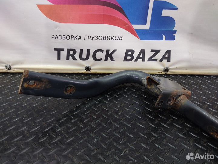 Кронштейн крыла переднего правого Iveco Stralis