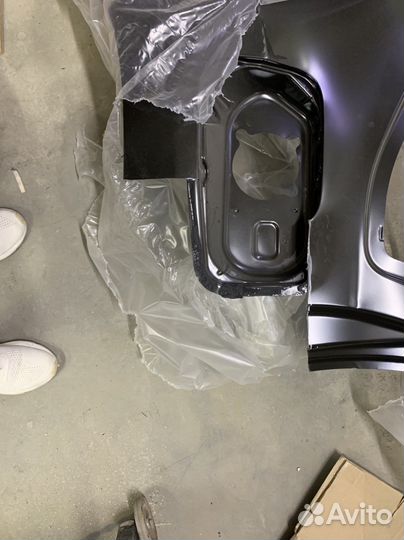 Крыло renault duster