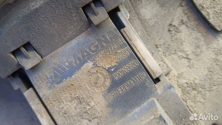 Накладка на порог правая передняя Opel Omega B