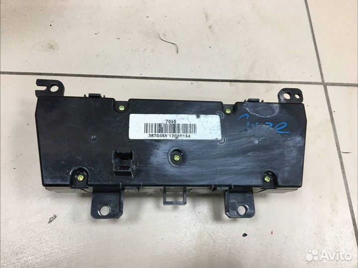 Блок управления отопителем Chevrolet Cruze