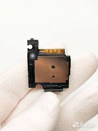 Samsung Galaxy J5 Prime. Полифонический динамик