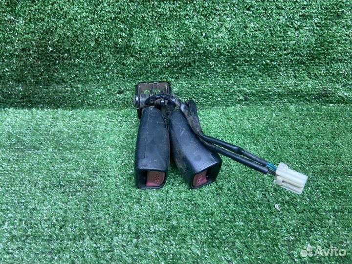 Фиксатор ремня задний Kia Ceed ED