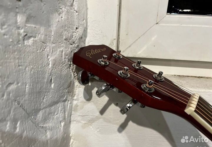 Акустическая гитара Elitaro E4010