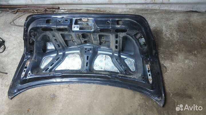 Крышка багажника mercedes w208 clk