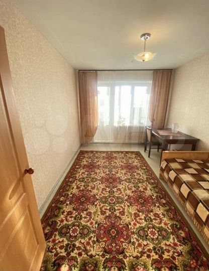 4-к. квартира, 89 м², 3/10 эт.