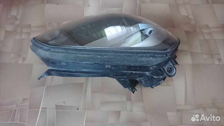 Фары Hyundai Tucson 1