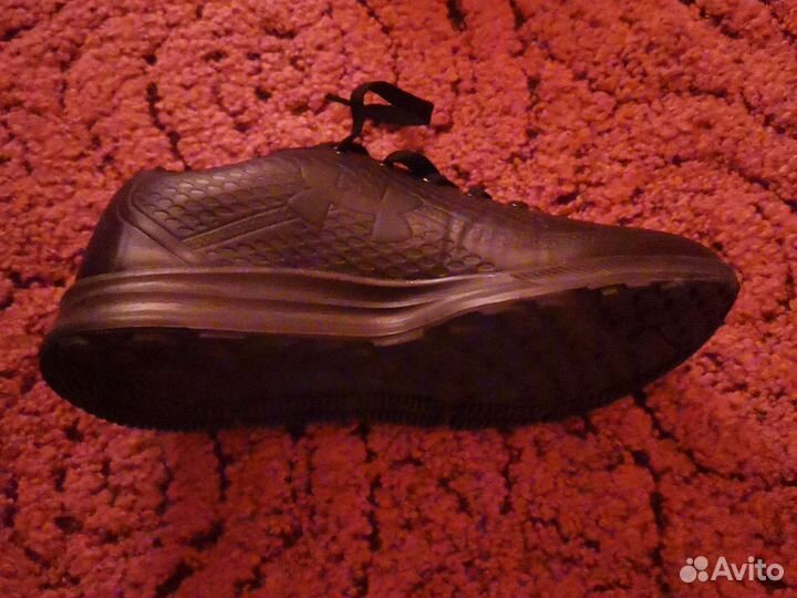 Кроссовки мужские 41 размер новые
