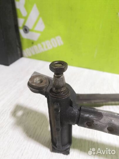 Трапеция стеклоочистителей Фольксваген Гольф 3 В