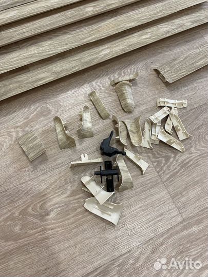 Плинтус напольный бу