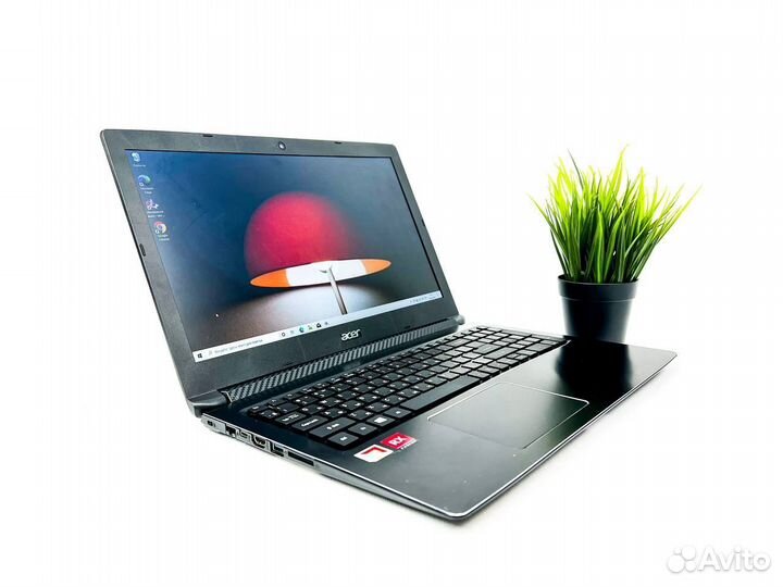 Ноутбук Acer AMD Radeon + SSD