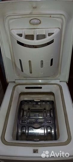 Стиральная машина с вертикальной загрузкой