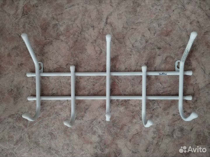 Вешалка в прихожую настенная