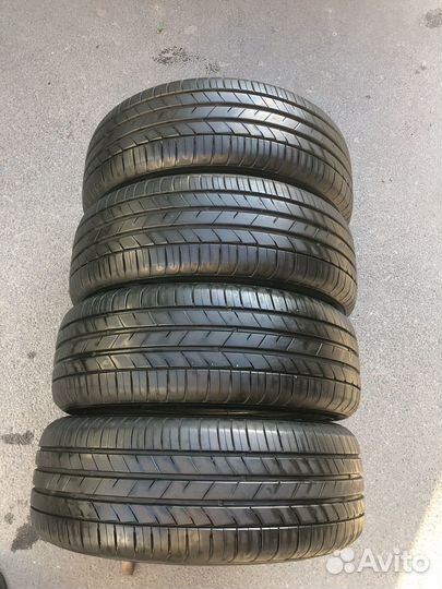 Kumho Ecsta HS52 205/55 R17