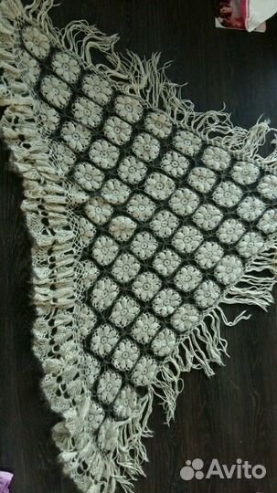 Пуховый платок