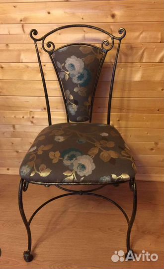 Перетяжка барных стульев