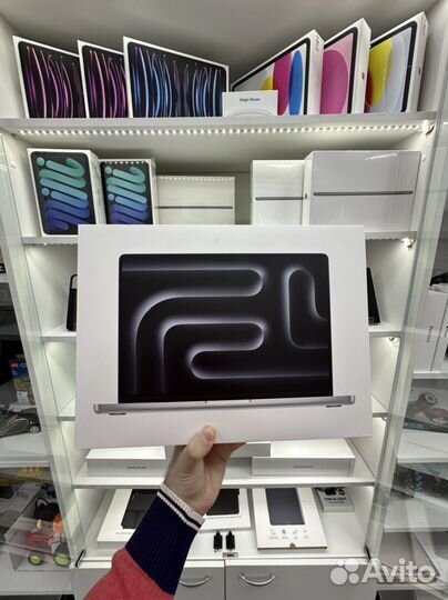 Apple MacBook Pro 14 (M3)