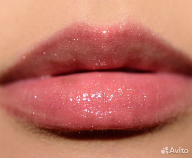 Chanel блеск для губ 712 Melted Honey