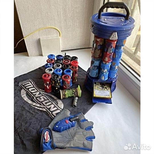 Игрушки Monsuno