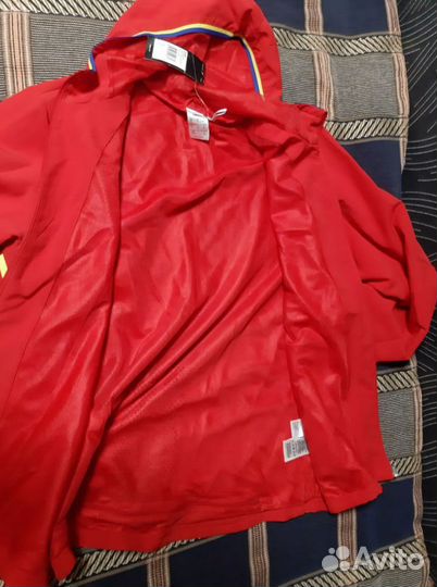 Разминочный костюм XL adidas Сб.Испании