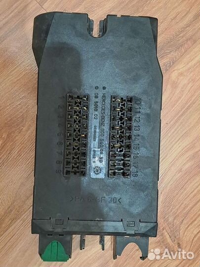 Мерседес Вито Блок предохранителей