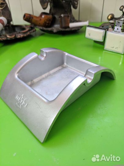 Пепельница собака,орёл,дельфин