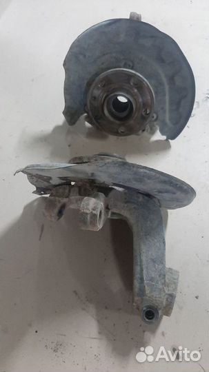 Поворотный кулак левый Volkswagen Polo, V 2015