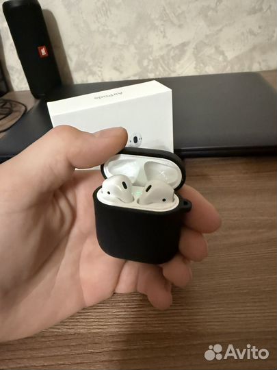 Airpods 2