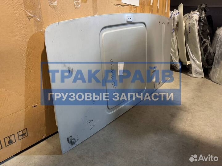 Задняя правая дверь Мерседес Спринтер без стекла