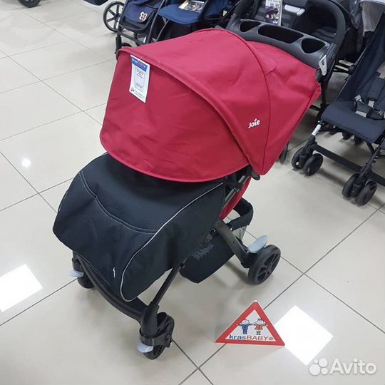 Демисезонная прогулочная коляска Joie Muze LX