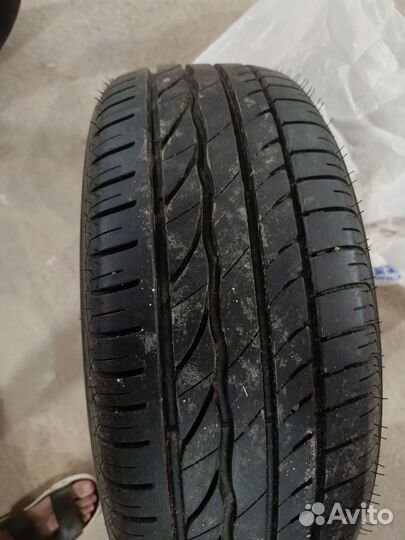 Bridgestone 613V 215/55 R16