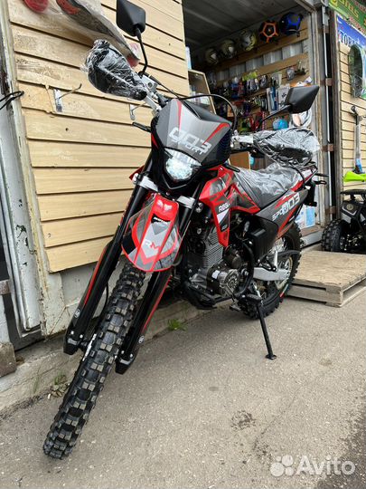 Мотоцикл Regulmoto Sport-003 300куб