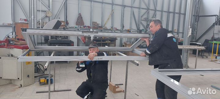 Алюминиевая входная теплая дверь