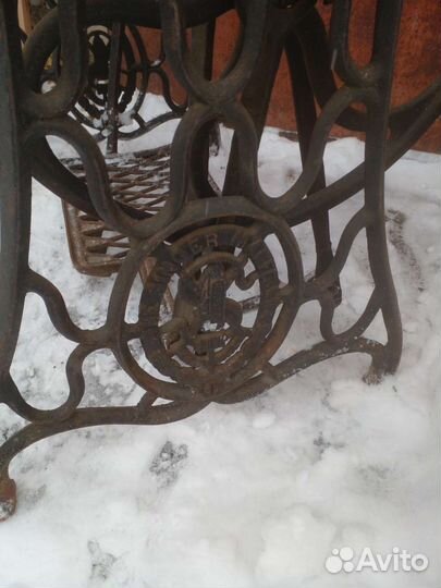 Станина чугунная singer от швейной машины