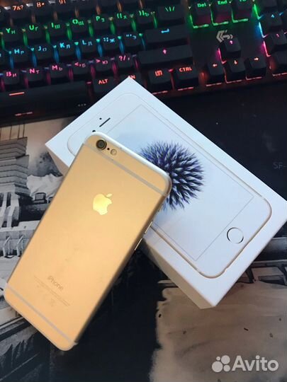 Телефон iPhone 6