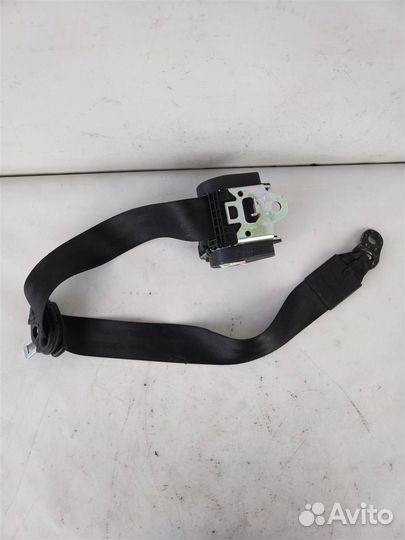 Ремень безопасности задний лев. ауди Q7 2005