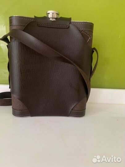 Фляга новая в кожаном чехле