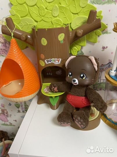 Дерево с медведем